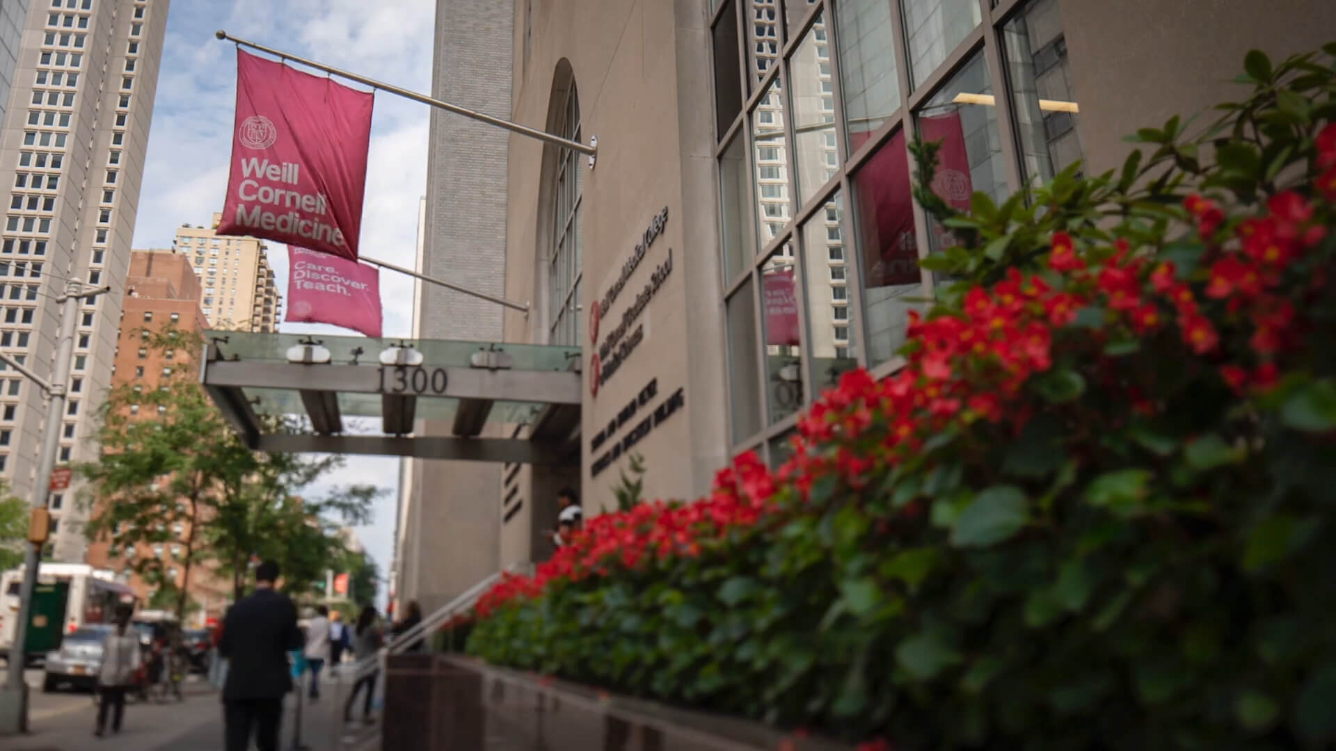 The entrance to the Weill Cornell Medicine building