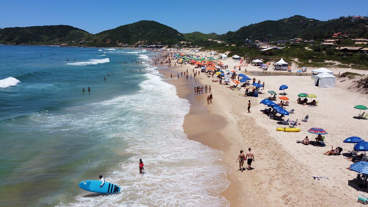 Praia do Rosa in the state of Santa Catarina