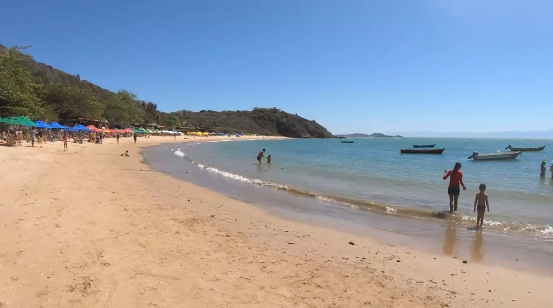 A walk on Tartaruga Beach in Búzios