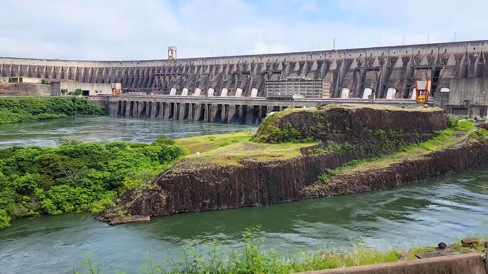 Itaipu Hydroelectricity Paraguay