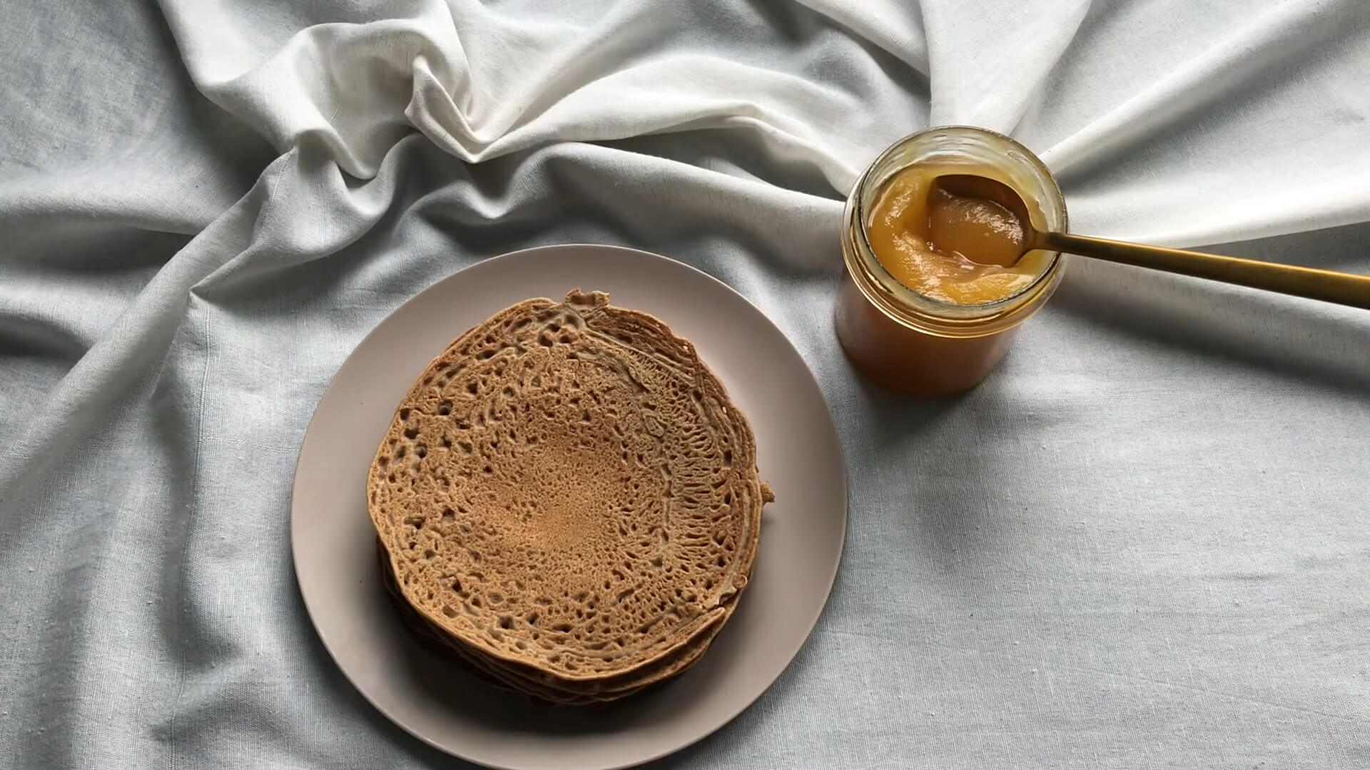 Bhutanese bread Khur-Le on a plate