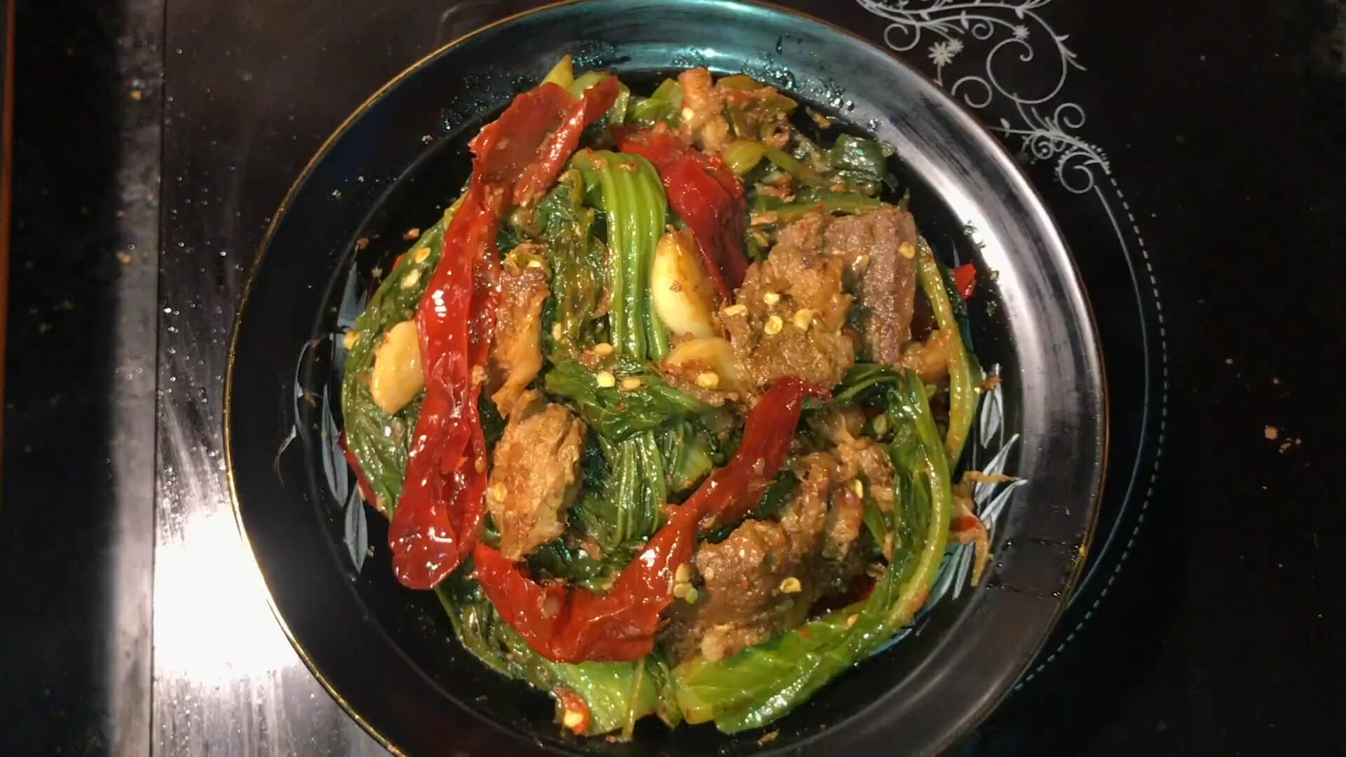 Phaksha Paa dish served on a plate