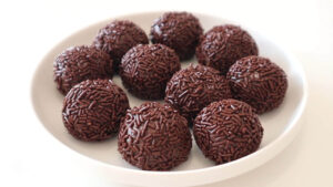 Serving Brigadeiro