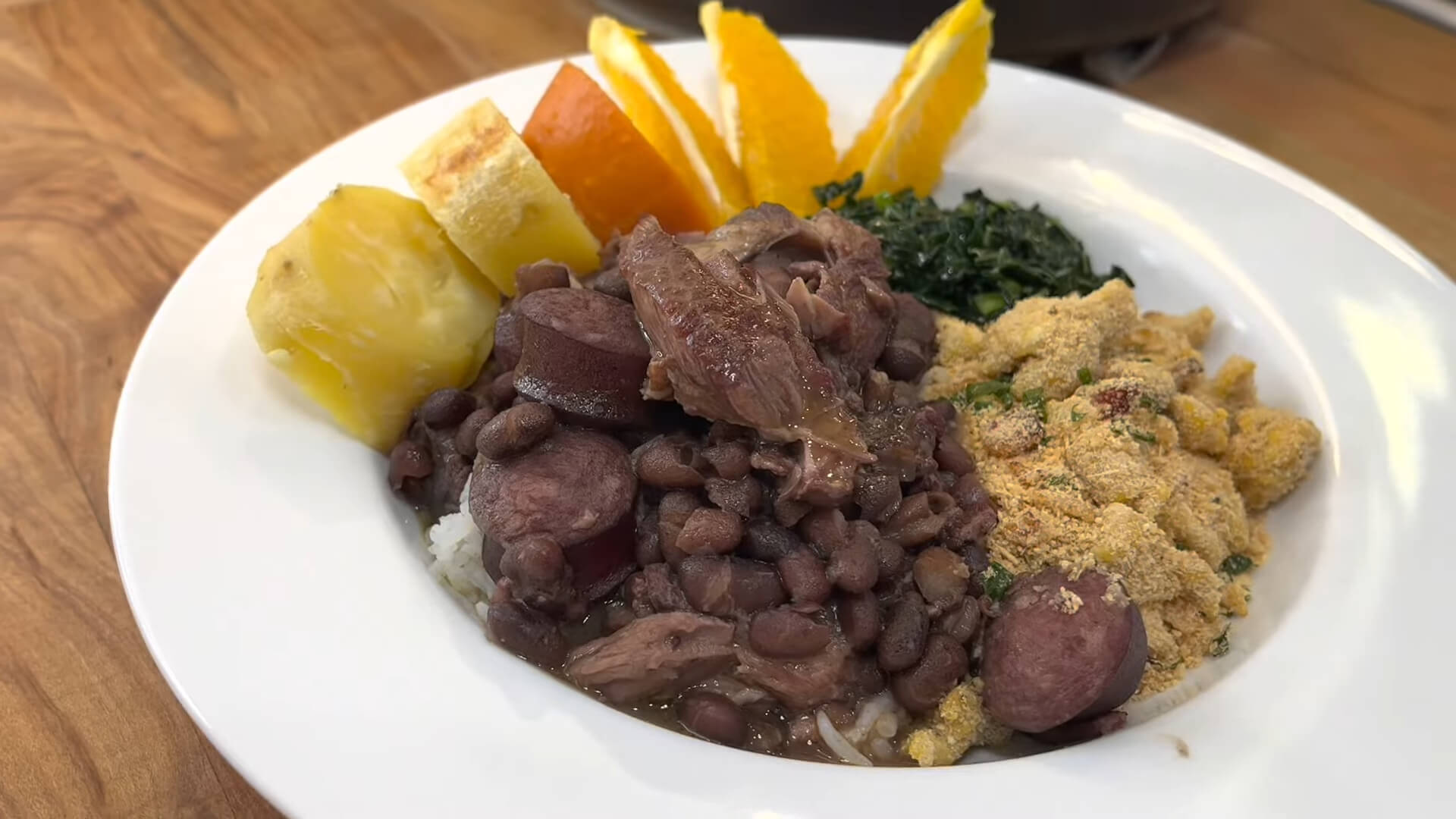 Best sides for feijoada on a plate