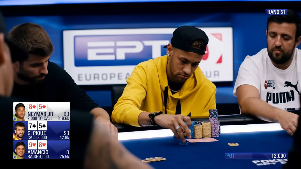 Neymar and Piqué playing poker