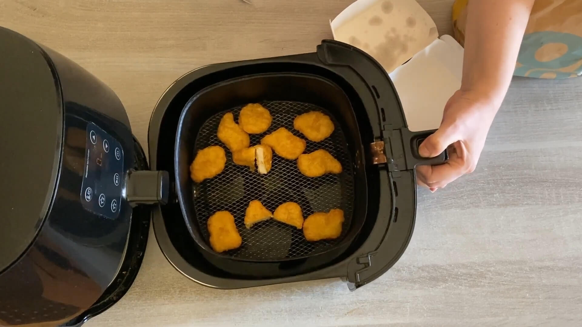 Reheating McNuggets in the air fryer