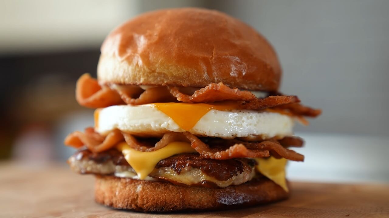 Wendys breakfast Baconator