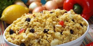 Brazilian Rice with Raisins Recipe