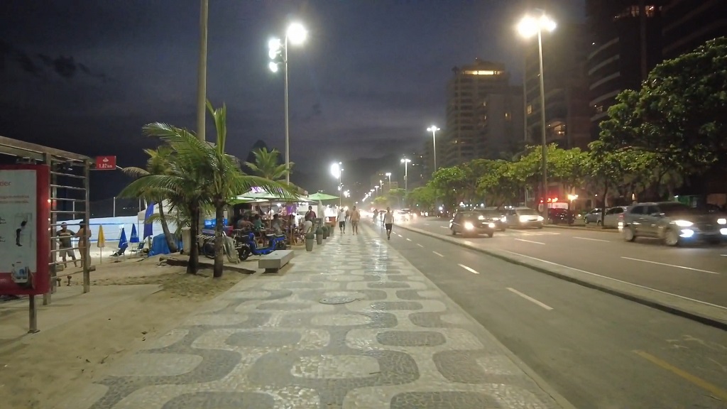 Night stroll in Rio de Janeiro