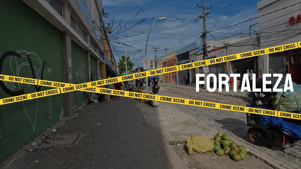 Street view of Fortaleza showcasing an urban street with vendors