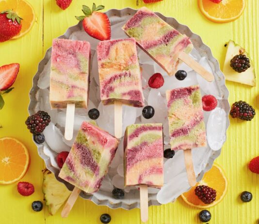 How To Easily Make Real Fruit Popsicles Kids Will Love