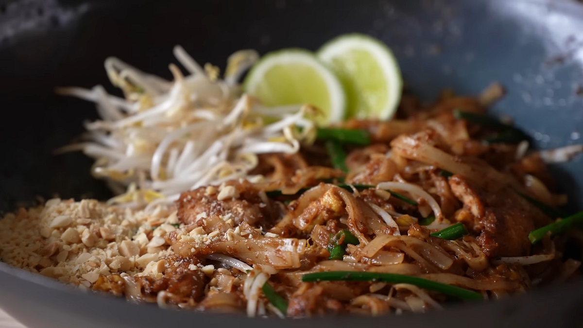 Pad Thai dish