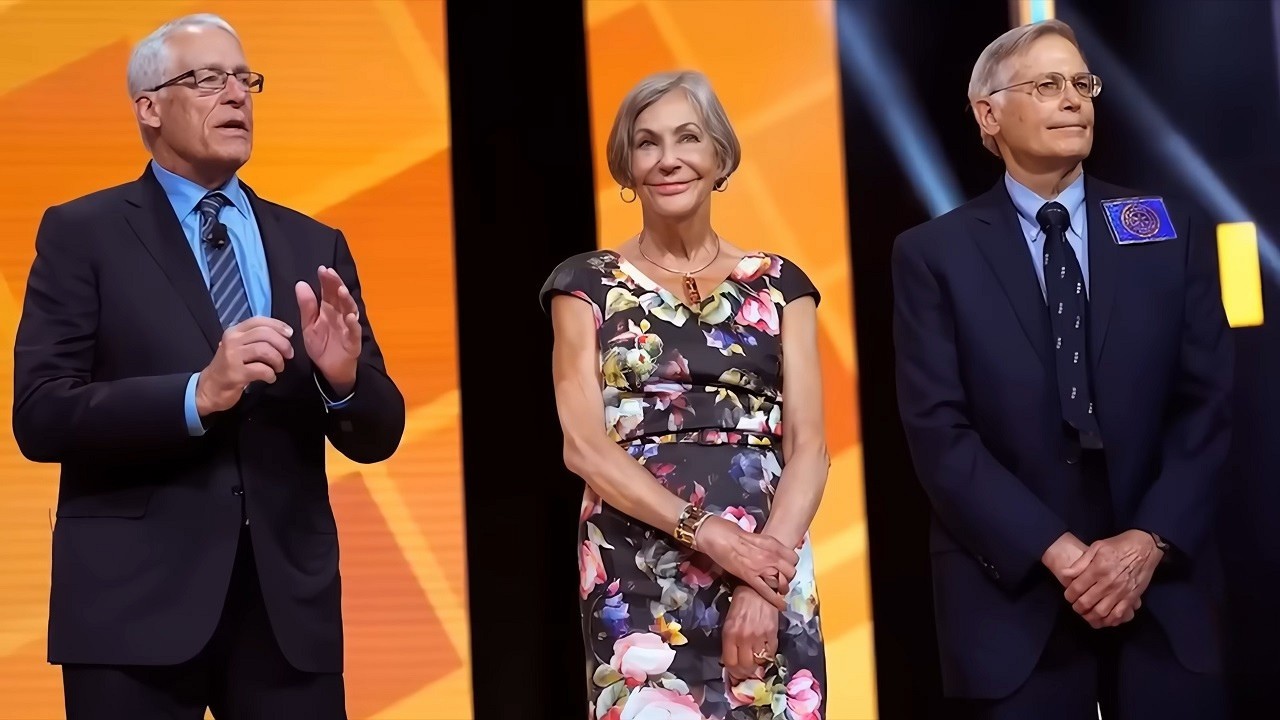 Rob, Alice, and Jim Walton